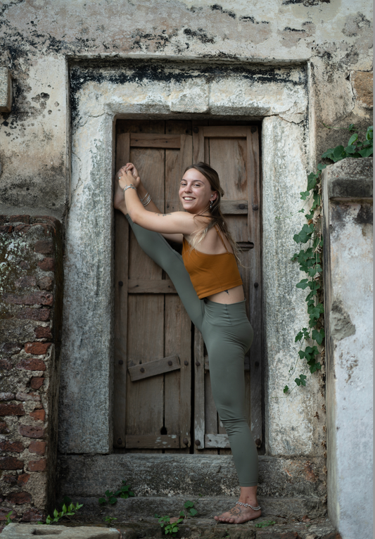 Reflexión de Fin de Año: La importancia de vivir en movimiento y la conexión entre cuerpo y mente que nos entrega el Yoga