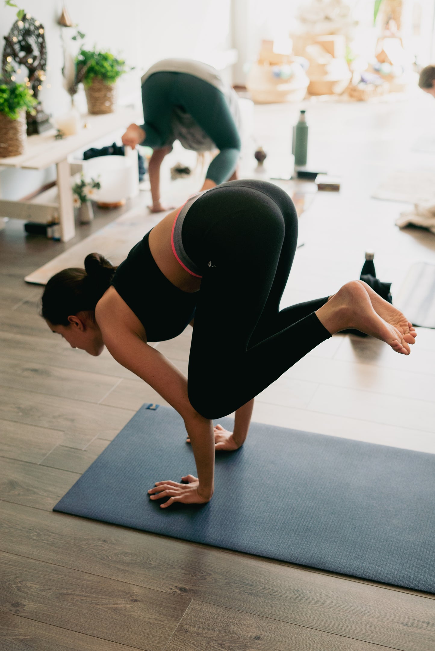 Lab: Eka pada Bakasana (Pre-Grabada)