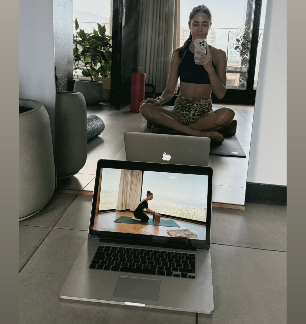 Vinyasa Flow Yoga Intuitivo (Pre-Grabadas)